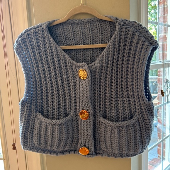 Sweaters - Cropped cute blue knit sweater gold accent buttons Small excellent condition